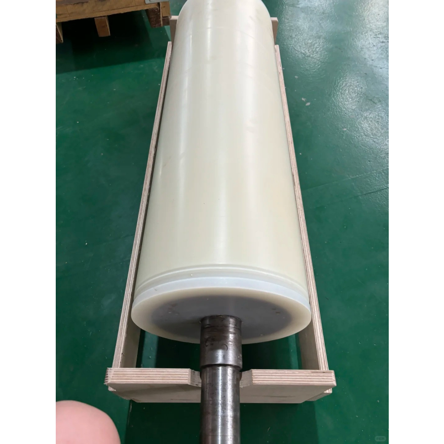Con lăn bọc PU (Polyurethane) Con lăn bọc PU (Polyurethane)