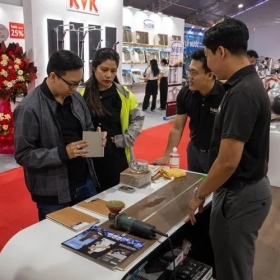Doanh nghiệp vật liệu xây dựng lạc quan về triển vọng thị trường Doanh nghiệp vật liệu xây dựng lạc quan về triển vọng thị trường
